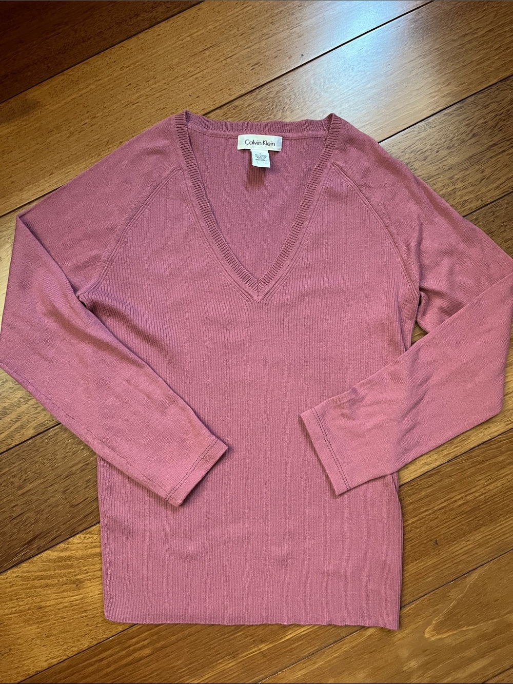 NWOT Y2K Calvin Klein Ribbed Sweater
